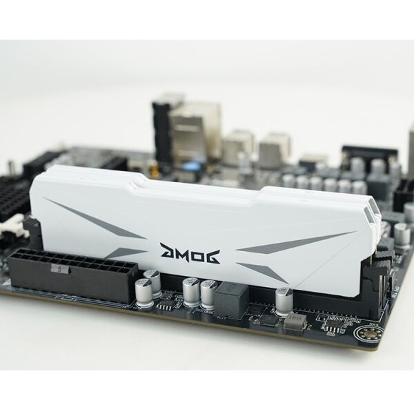 8GB Golden Amog DDR4 3200Mhz (GMPC251) Soğutuculu White Gaming Pc Ram